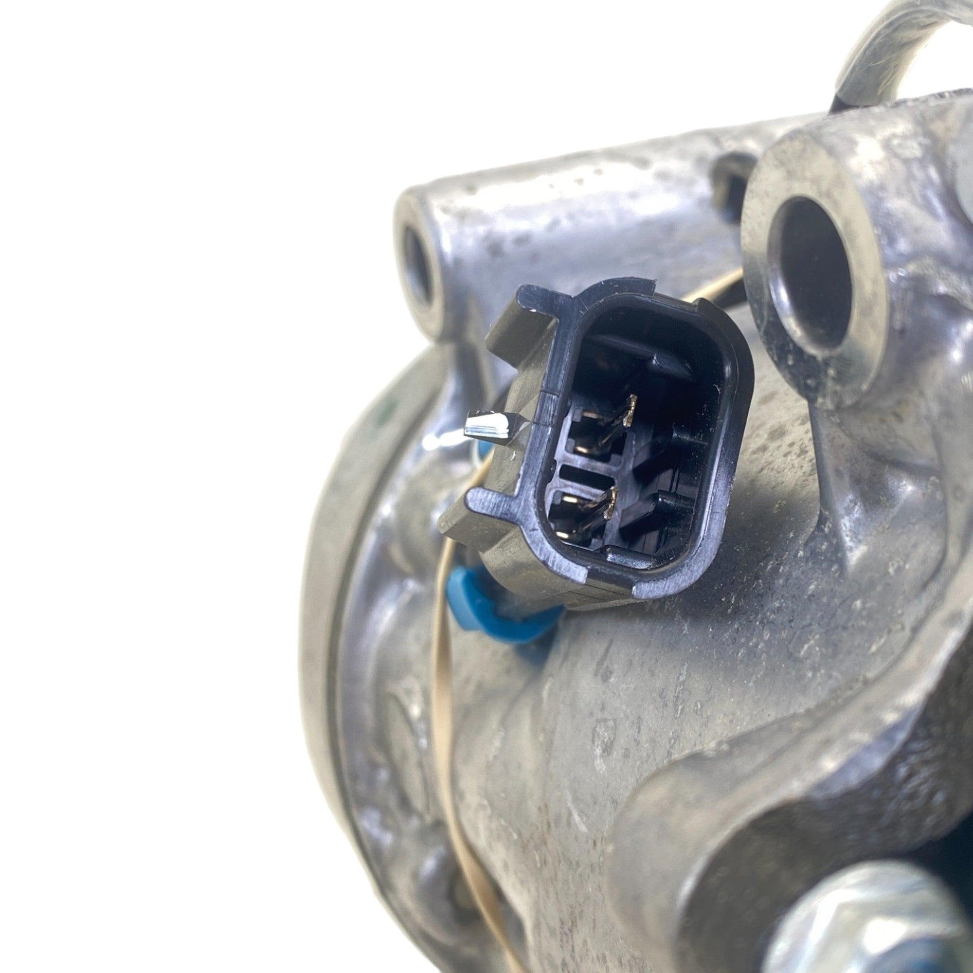 85123215 Genuine Sanden A/C Compressor For Volvo