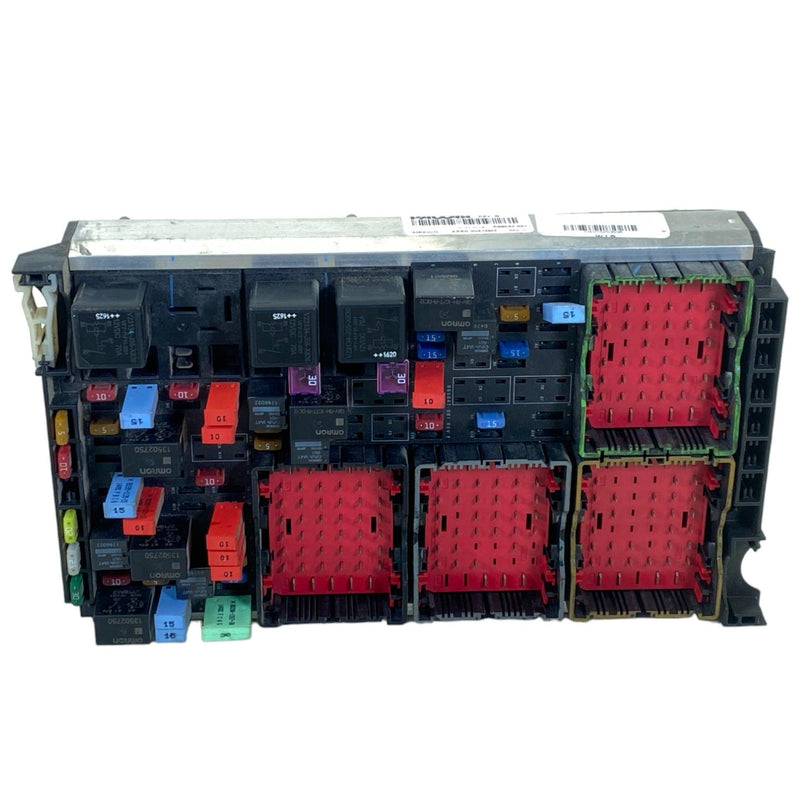 P27-1147-0401 Genuine Paccar Power Distribution Center Fuse Box