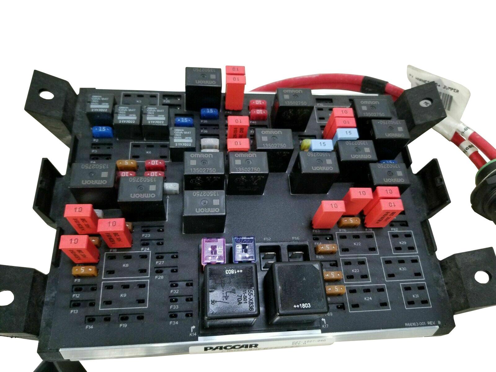 P27-1227-040 Genuine Paccar Fuse Box Assy Cab